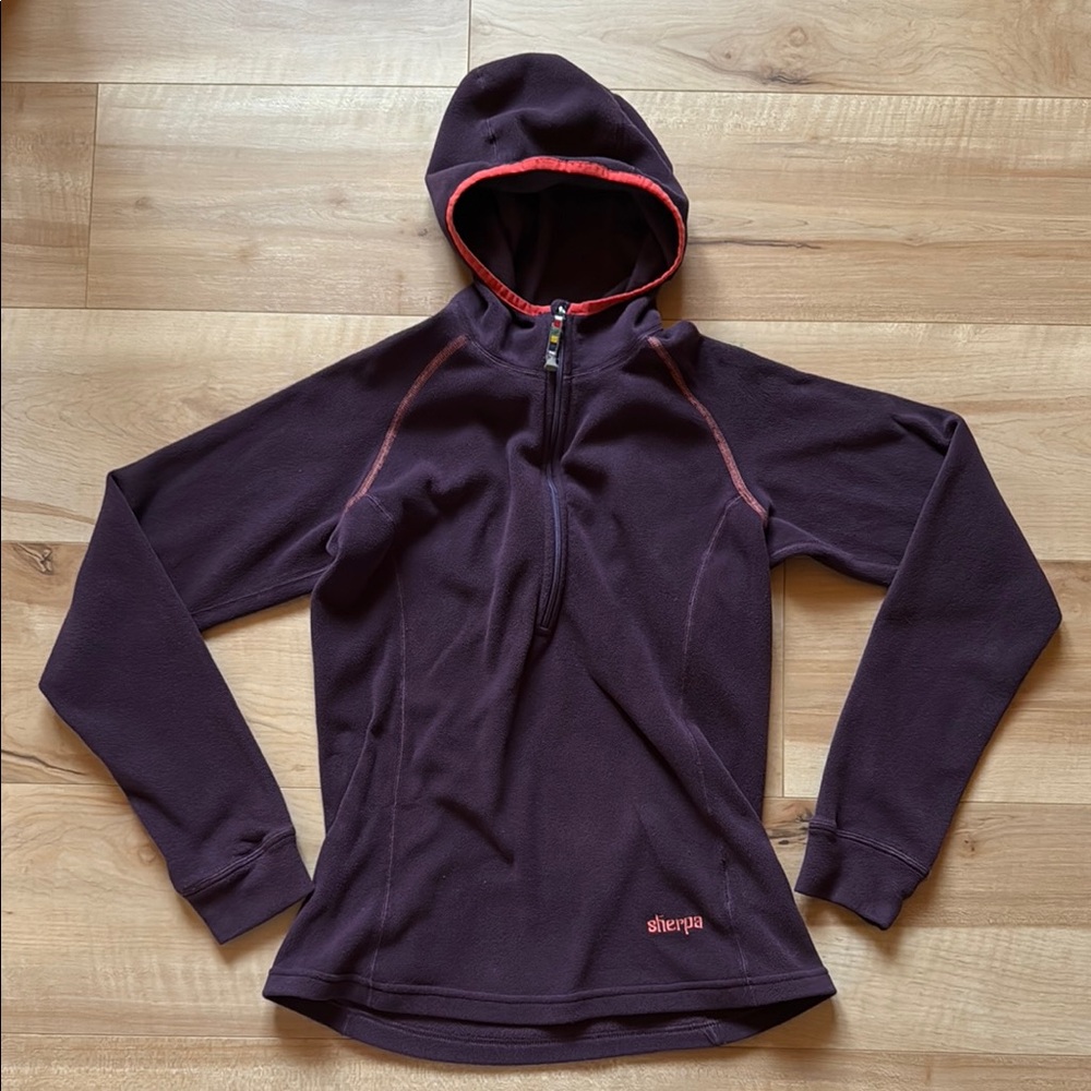 Sherpa Adventure Gear 1/2 Zip, size Small